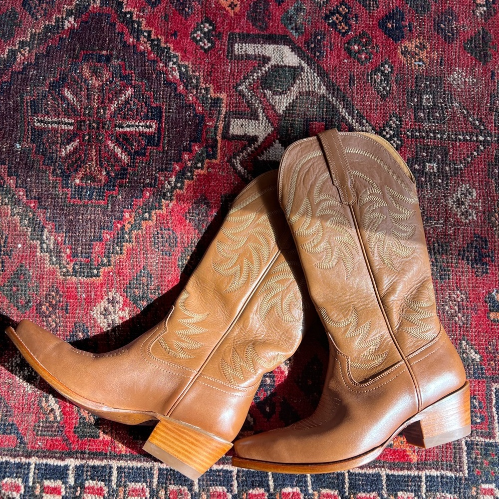 Tecovas Annie Women’s Boot - Picture 2 of 5